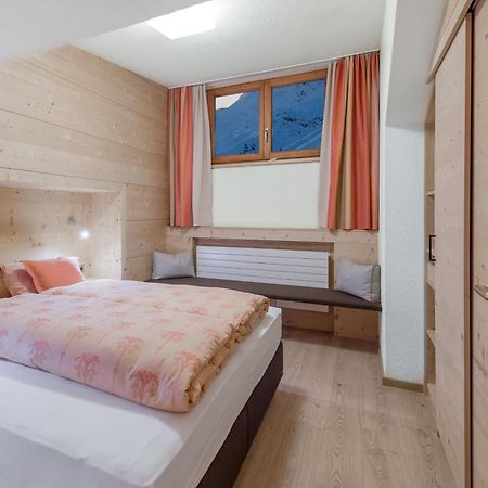Hotel Garni Pirchhuett Obergurgl Δωμάτιο φωτογραφία