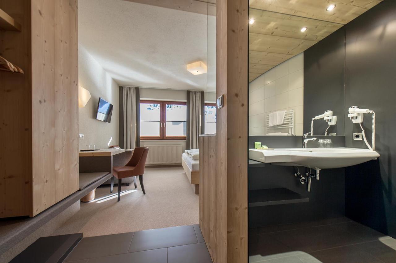 Hotel Garni Pirchhuett Obergurgl Εξωτερικό φωτογραφία